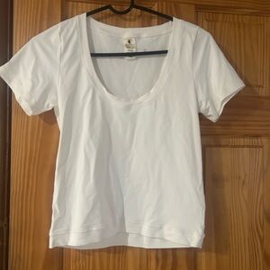 Elegant White Scoop Neck Women's Tee